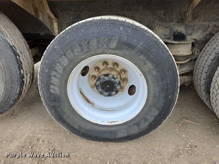 image for item EB1155 2011 Kenworth W900 ready mix truck