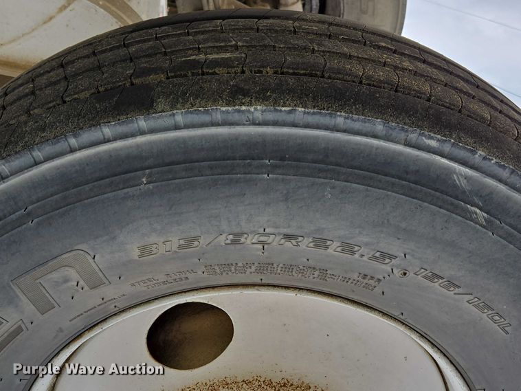 image for item EB1155 2011 Kenworth W900 ready mix truck