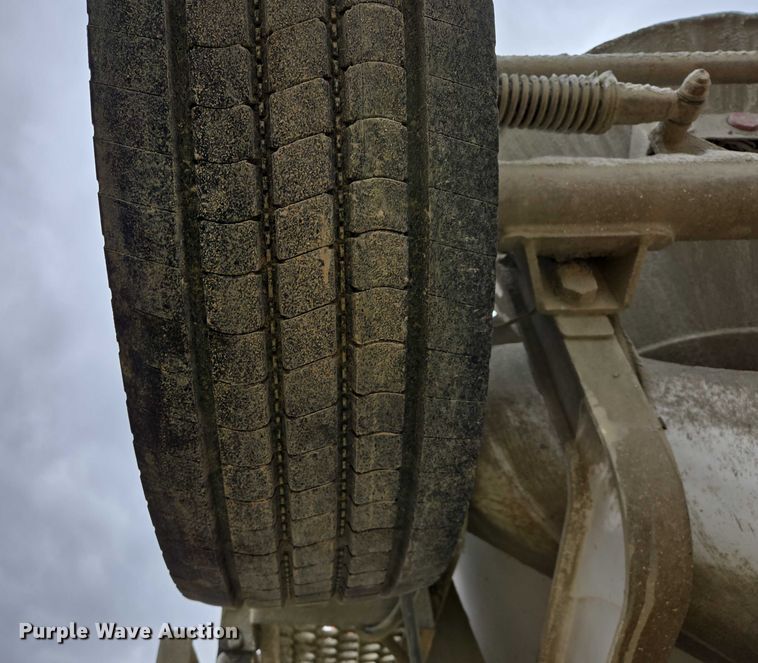 image for item EB1155 2011 Kenworth W900 ready mix truck