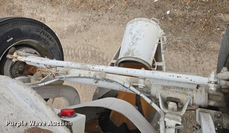 image for item EB1156 2006 International PayStar 5500i ready mix truck