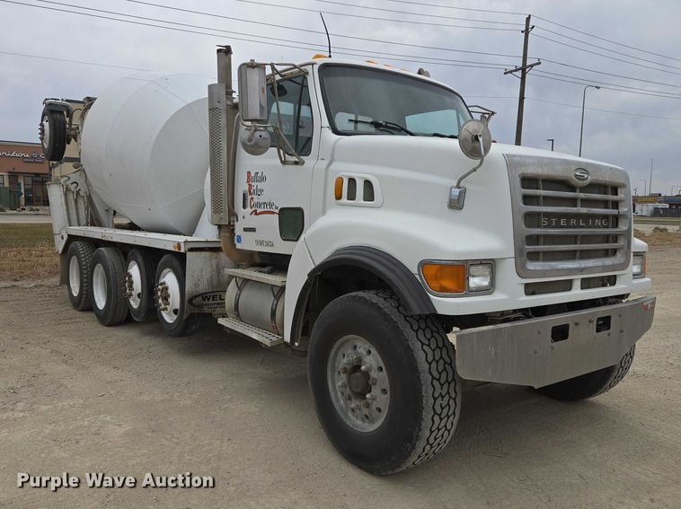 image for item EB1157 2004 Sterling L9500 ready mix truck