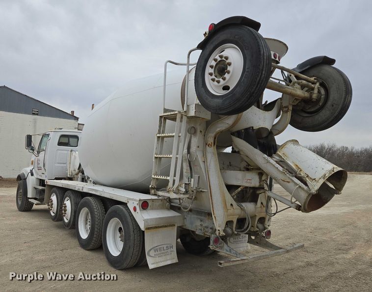image for item EB1157 2004 Sterling L9500 ready mix truck
