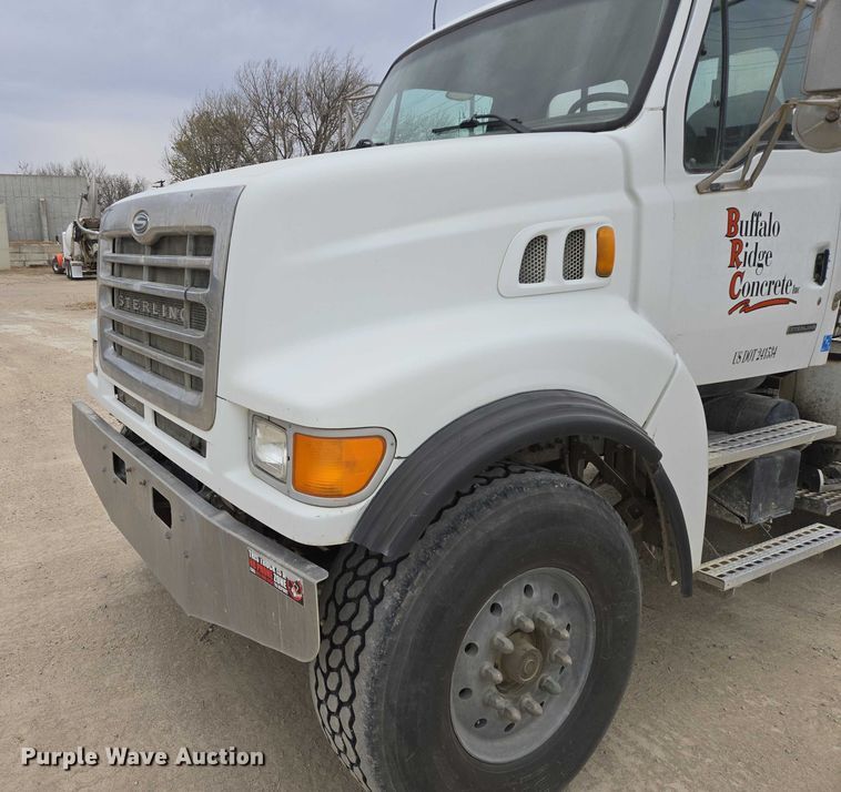 image for item EB1157 2004 Sterling L9500 ready mix truck