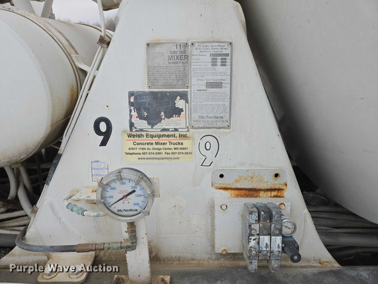 image for item EB1157 2004 Sterling L9500 ready mix truck