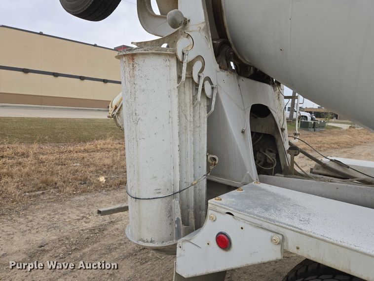 image for item EB1157 2004 Sterling L9500 ready mix truck