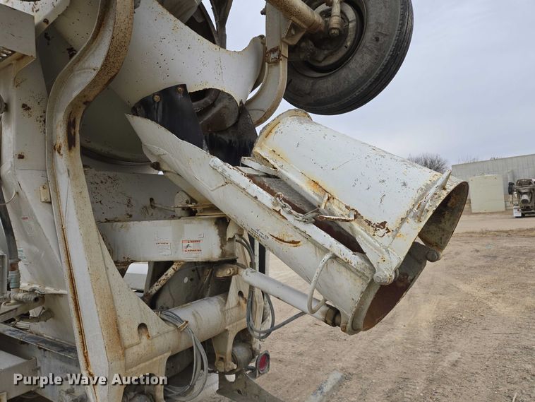 image for item EB1157 2004 Sterling L9500 ready mix truck