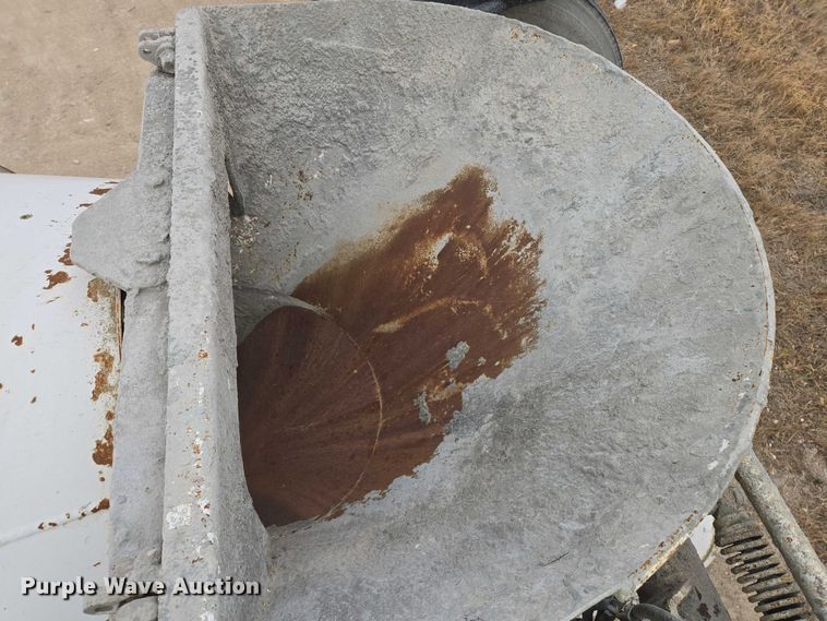 image for item EB1157 2004 Sterling L9500 ready mix truck