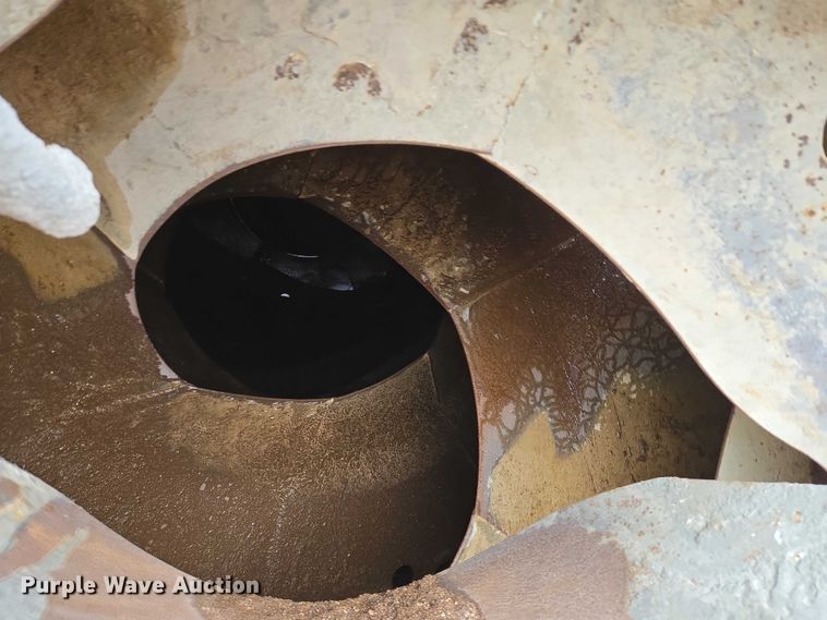 image for item EB1157 2004 Sterling L9500 ready mix truck