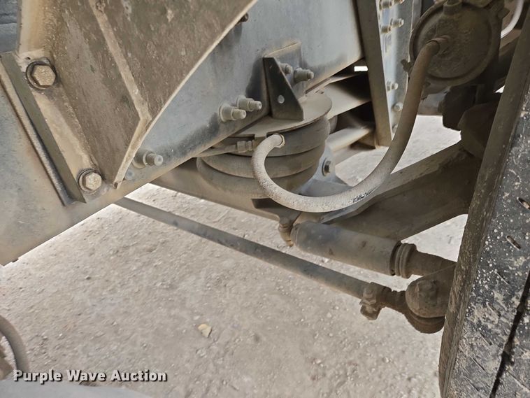 image for item EB1157 2004 Sterling L9500 ready mix truck