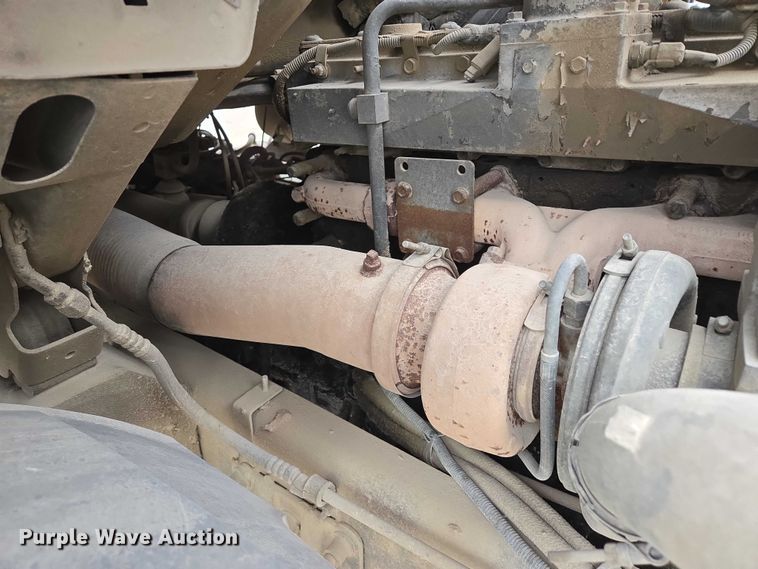 image for item EB1157 2004 Sterling L9500 ready mix truck