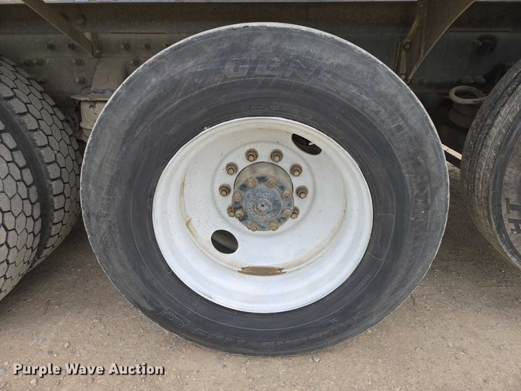 image for item EB1157 2004 Sterling L9500 ready mix truck