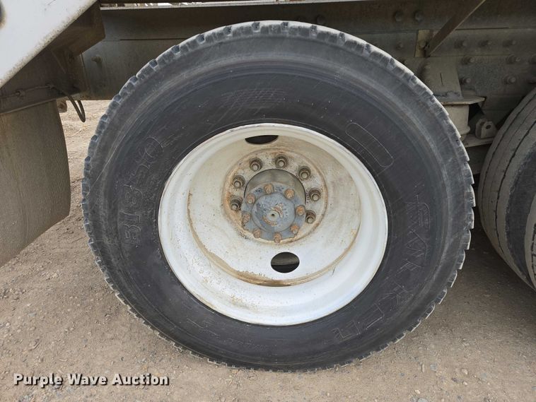 image for item EB1157 2004 Sterling L9500 ready mix truck