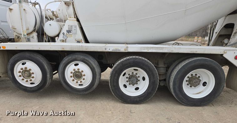 image for item EB1157 2004 Sterling L9500 ready mix truck