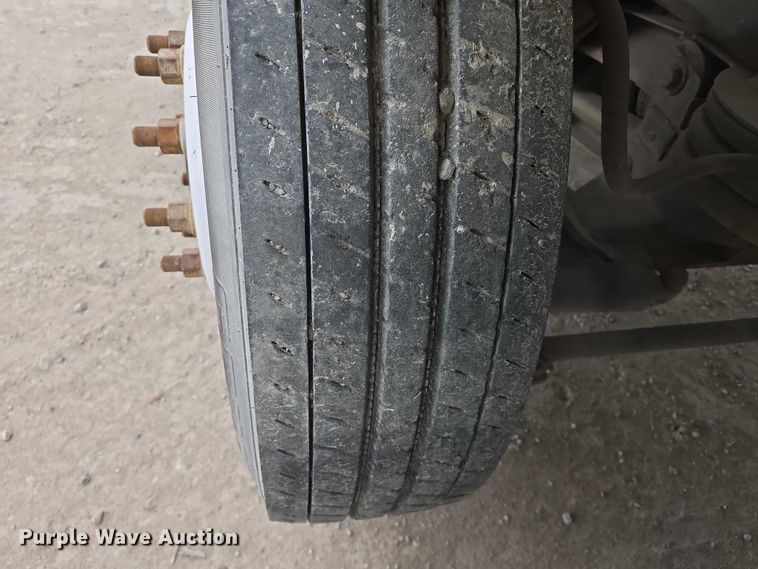 image for item EB1157 2004 Sterling L9500 ready mix truck