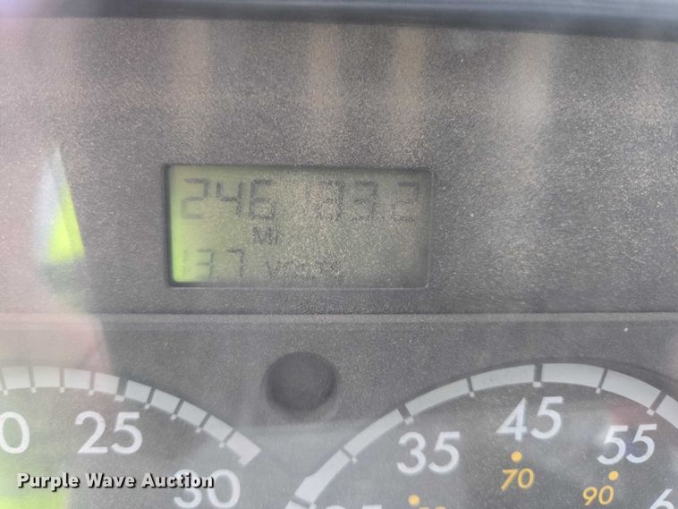 image for item EB1157 2004 Sterling L9500 ready mix truck