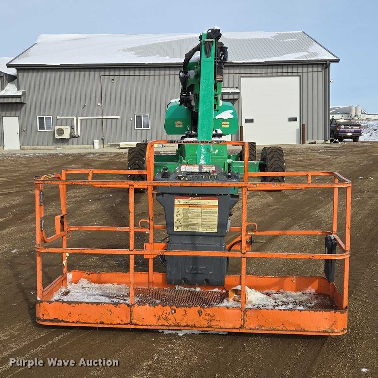 image for item EB1160 2015 JLG 1350SJP boom lift