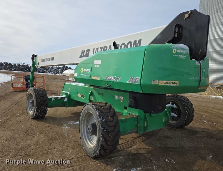 image for item EB1160 2015 JLG 1350SJP boom lift