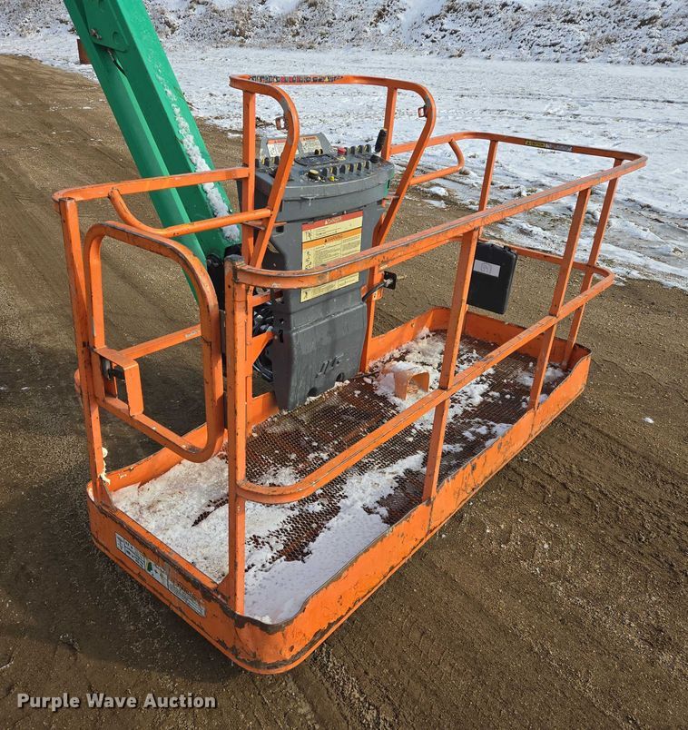 image for item EB1160 2015 JLG 1350SJP boom lift