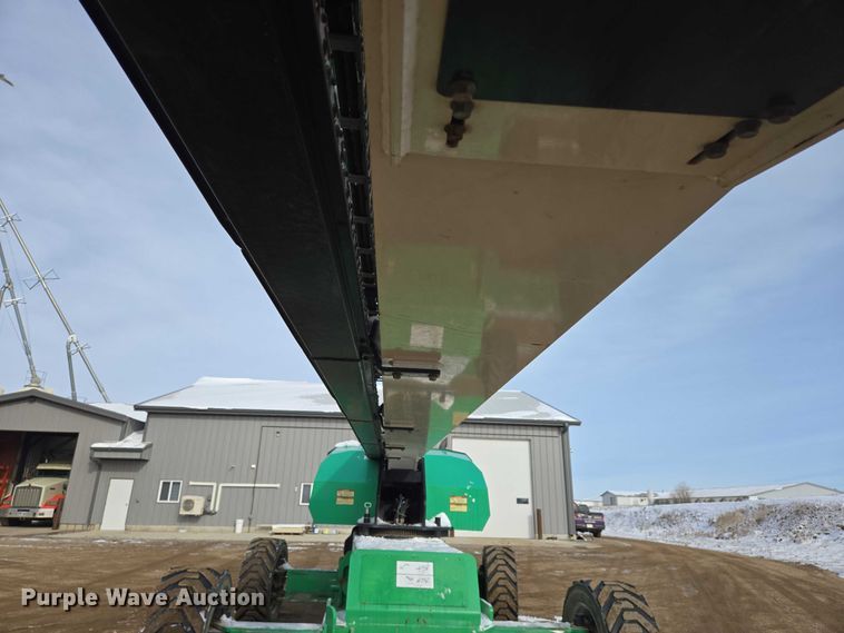 image for item EB1160 2015 JLG 1350SJP boom lift