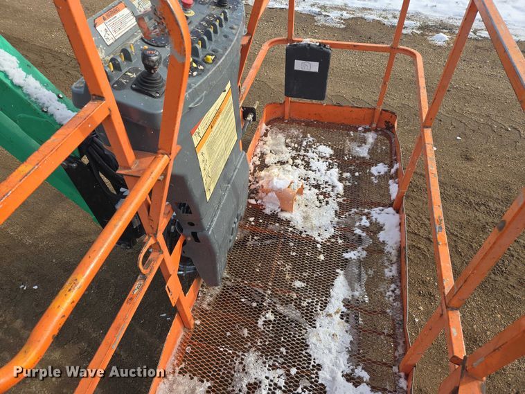 image for item EB1160 2015 JLG 1350SJP boom lift