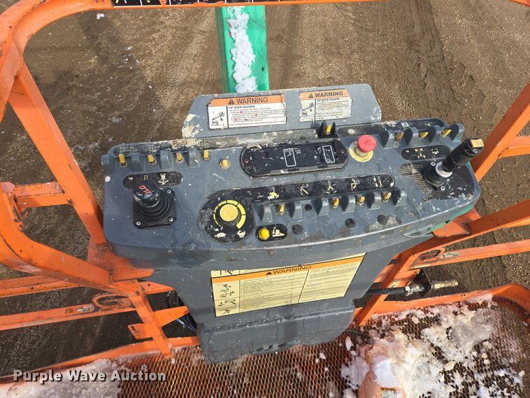 image for item EB1160 2015 JLG 1350SJP boom lift