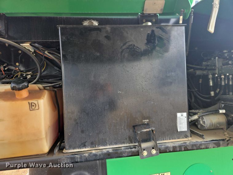 image for item EB1160 2015 JLG 1350SJP boom lift