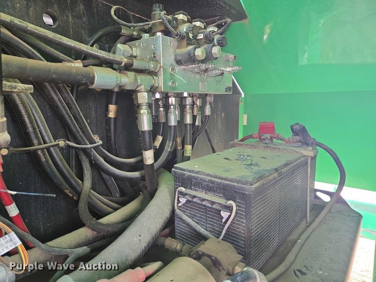 image for item EB1160 2015 JLG 1350SJP boom lift