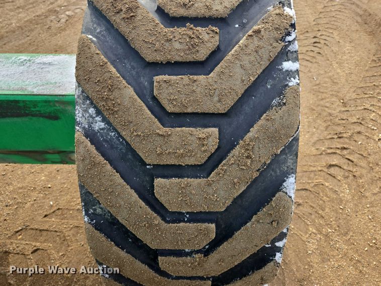 image for item EB1160 2015 JLG 1350SJP boom lift