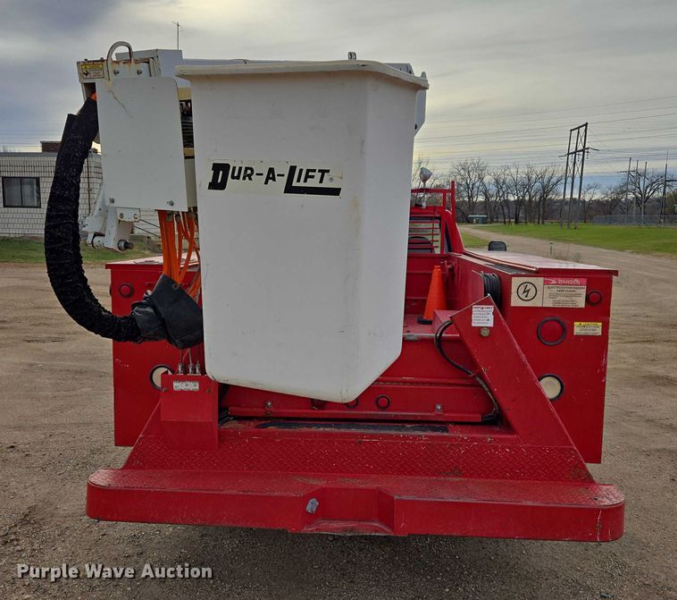 image for item EB1161 1996 Ford F350 XL bucket truck