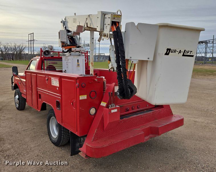 image for item EB1161 1996 Ford F350 XL bucket truck