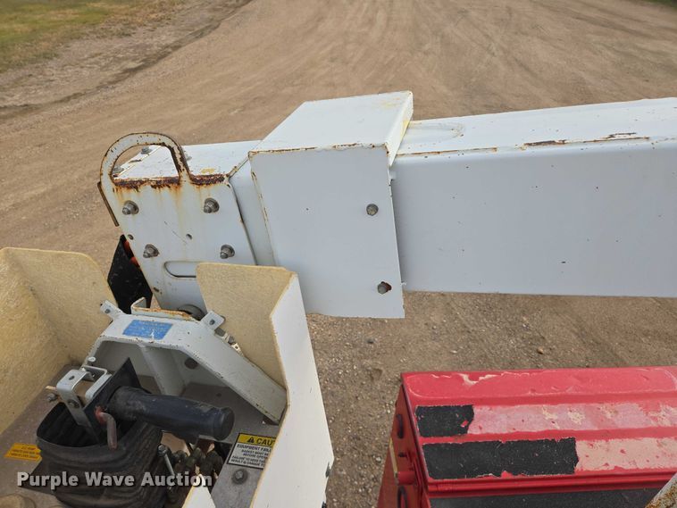 image for item EB1161 1996 Ford F350 XL bucket truck