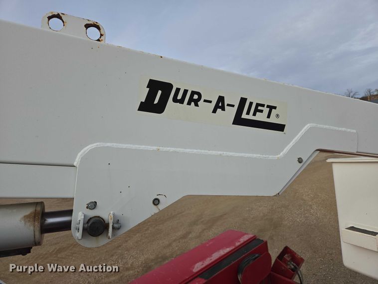 image for item EB1161 1996 Ford F350 XL bucket truck