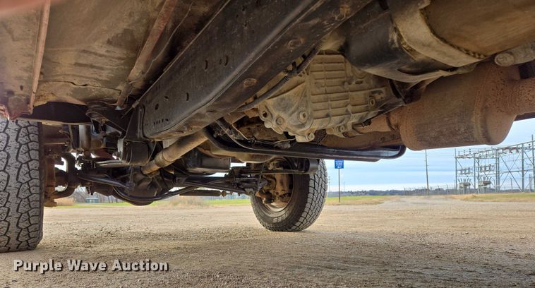 image for item EB1161 1996 Ford F350 XL bucket truck