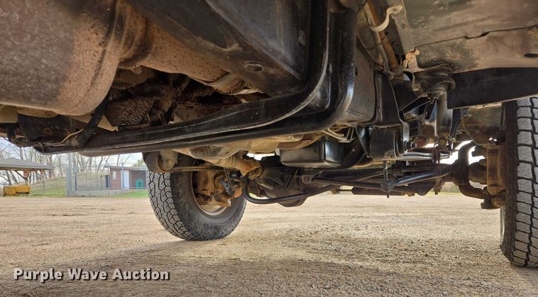 image for item EB1161 1996 Ford F350 XL bucket truck