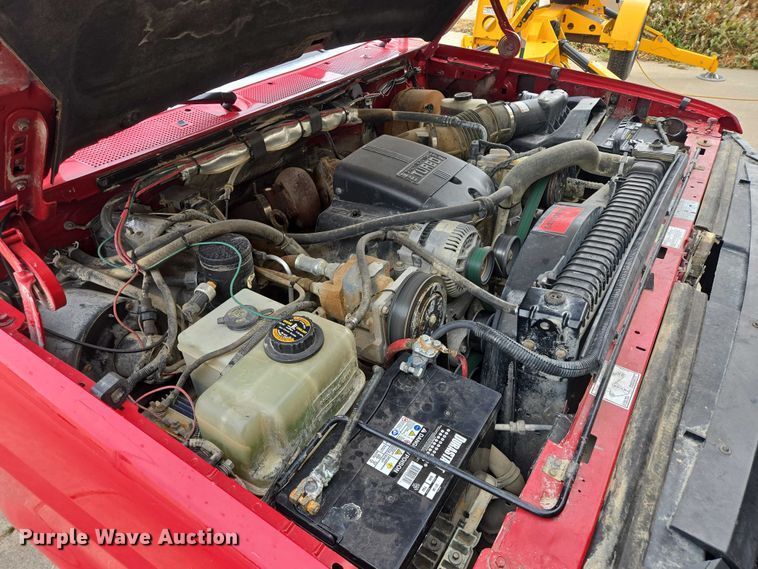 image for item EB1161 1996 Ford F350 XL bucket truck