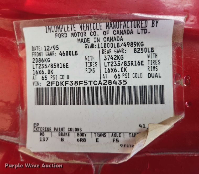 image for item EB1161 1996 Ford F350 XL bucket truck