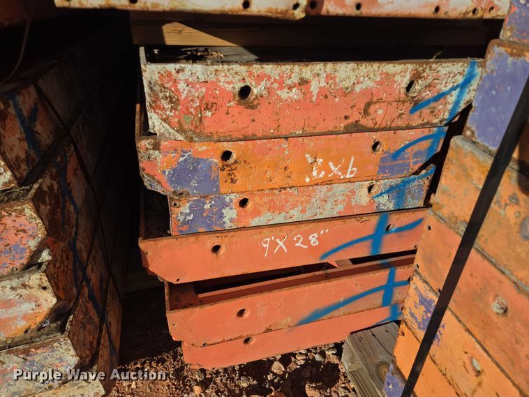 image for item EB1162 Peri Trio concrete forms