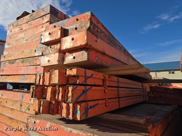 image for item EB1162 Peri Trio concrete forms