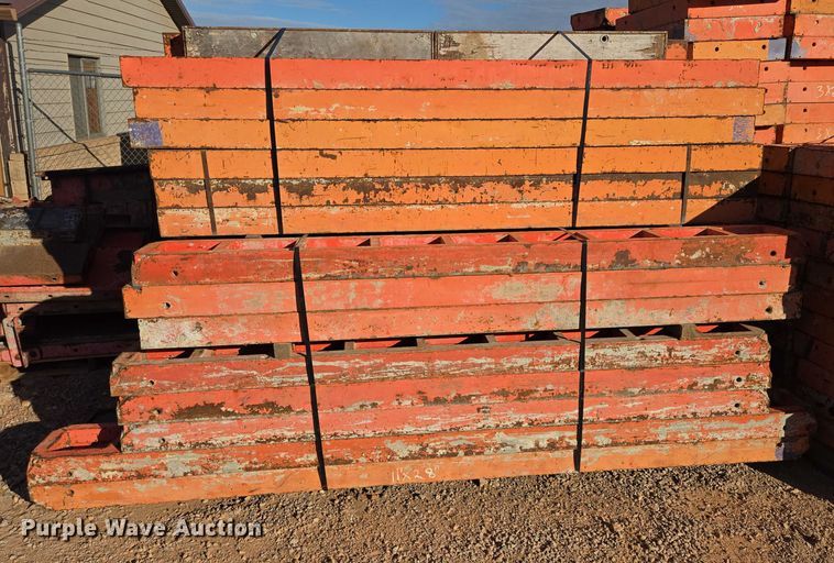 image for item EB1162 Peri Trio concrete forms