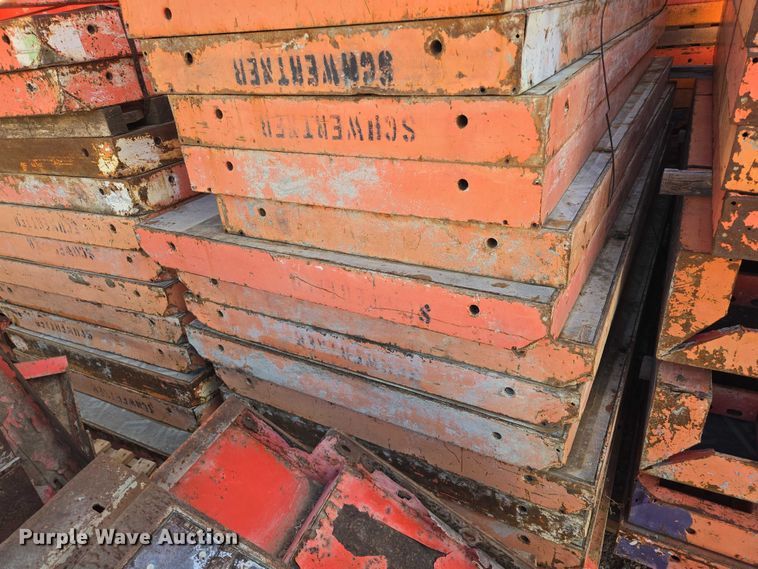 image for item EB1162 Peri Trio concrete forms