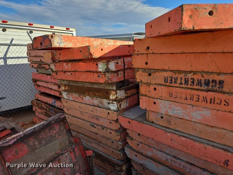 image for item EB1162 Peri Trio concrete forms