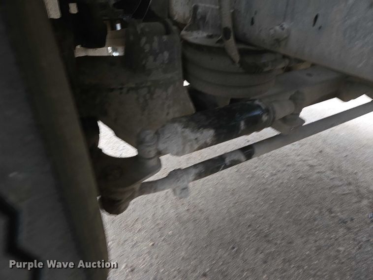 image for item EB1188 2003 Peterbilt 357 ready mix truck