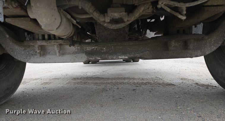 image for item EB1188 2003 Peterbilt 357 ready mix truck