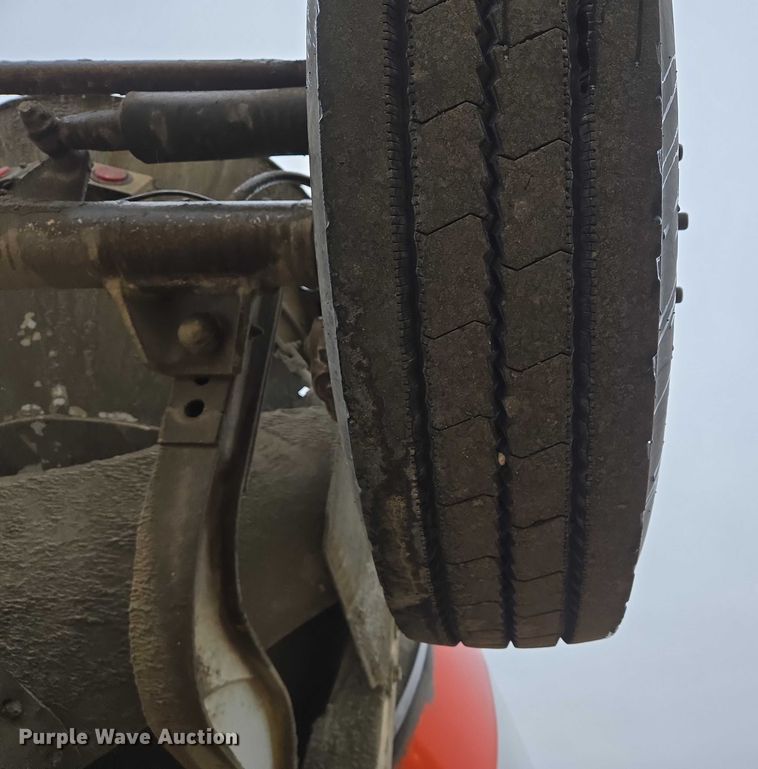 image for item EB1188 2003 Peterbilt 357 ready mix truck