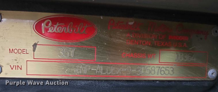 image for item EB1188 2003 Peterbilt 357 ready mix truck