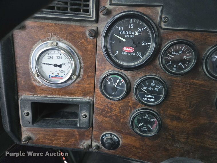 image for item EB1189 2000 Peterbilt 357 ready mix truck