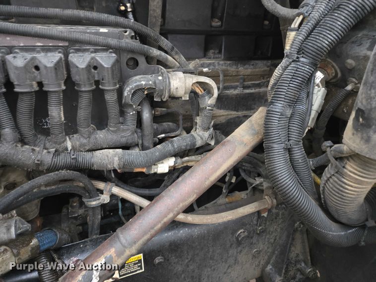 image for item EB1189 2000 Peterbilt 357 ready mix truck