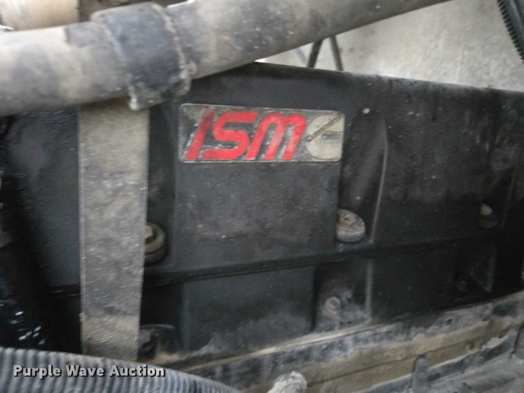 image for item EB1189 2000 Peterbilt 357 ready mix truck