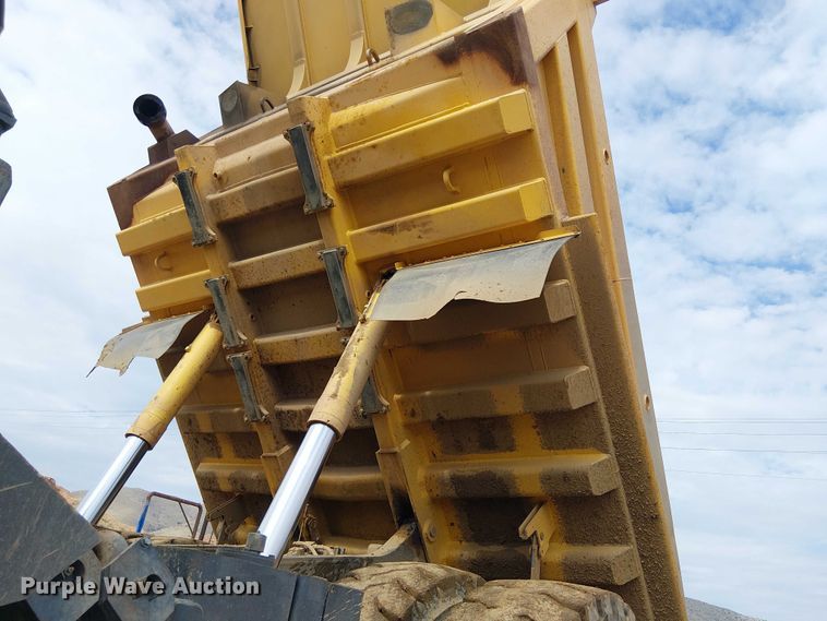 image for item EC1225 2015 Komatsu KHD605-7E0 haul truck