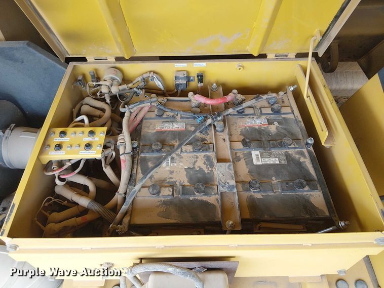 image for item EC1225 2015 Komatsu KHD605-7E0 haul truck